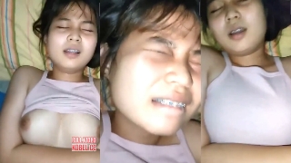 Bokep SMP Bocil cantik rela di ewe luwak viral