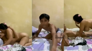 Bokep SMP Brondong bocil pasrah di paksa tante pas om kerja