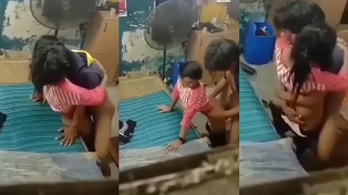 Bokep SMP Bocil kampung mesum pas di tingal ke sawah
